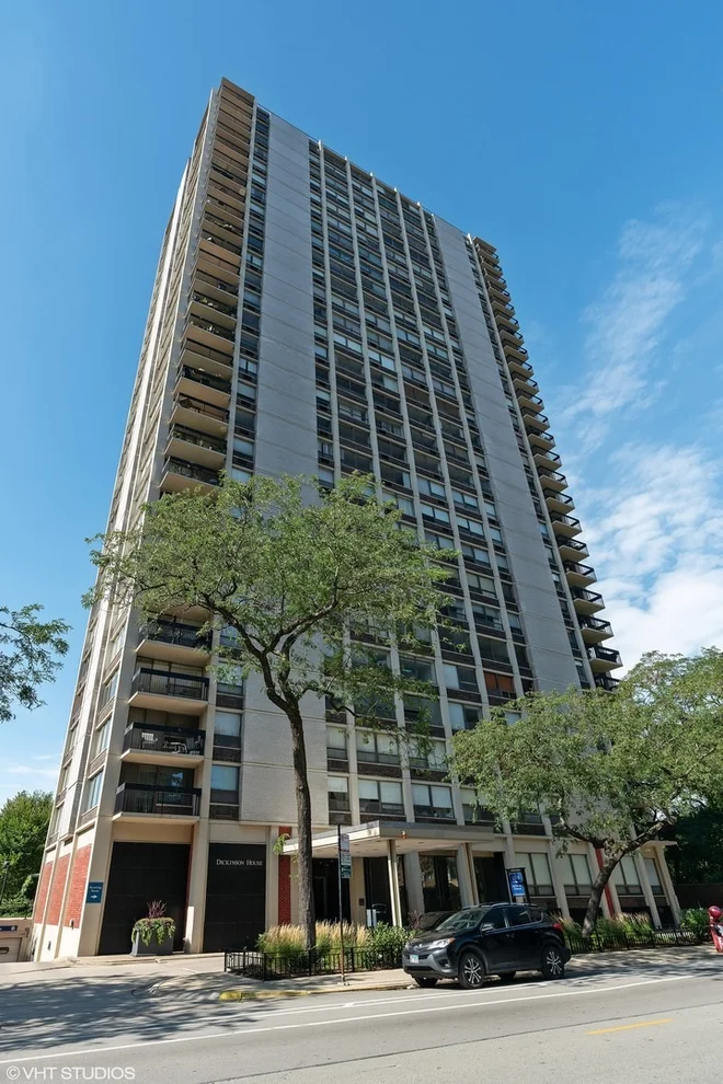 Unit for sale at 1455 N Sandburg Terrace, Chicago, IL 60610