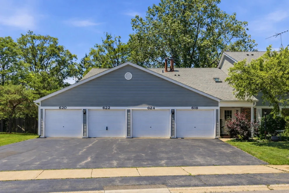 Unit for sale at 622 N Deer Run Drive, Palatine, IL 60067