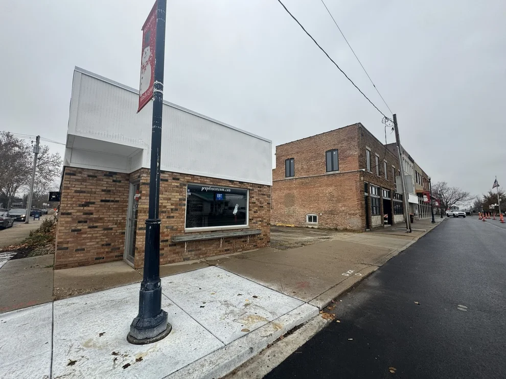Unit for sale at 126 Walnut Street, Washington, IL 61571