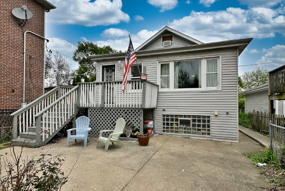 Unit for sale at 4439 N Newland Avenue, Harwood Heights, IL 60706