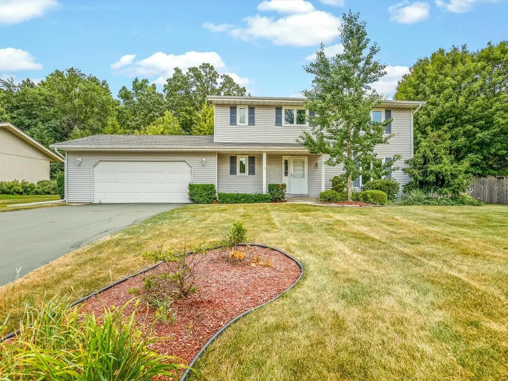 Unit for sale at 1770 Sweetbriar Lane, Rockford, IL 61107