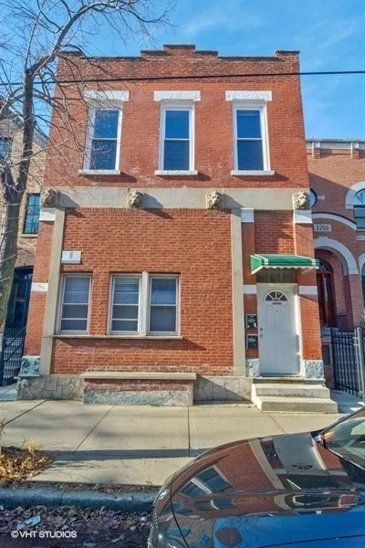 Unit for sale at 2248 N Southport Avenue, Chicago, IL 60614
