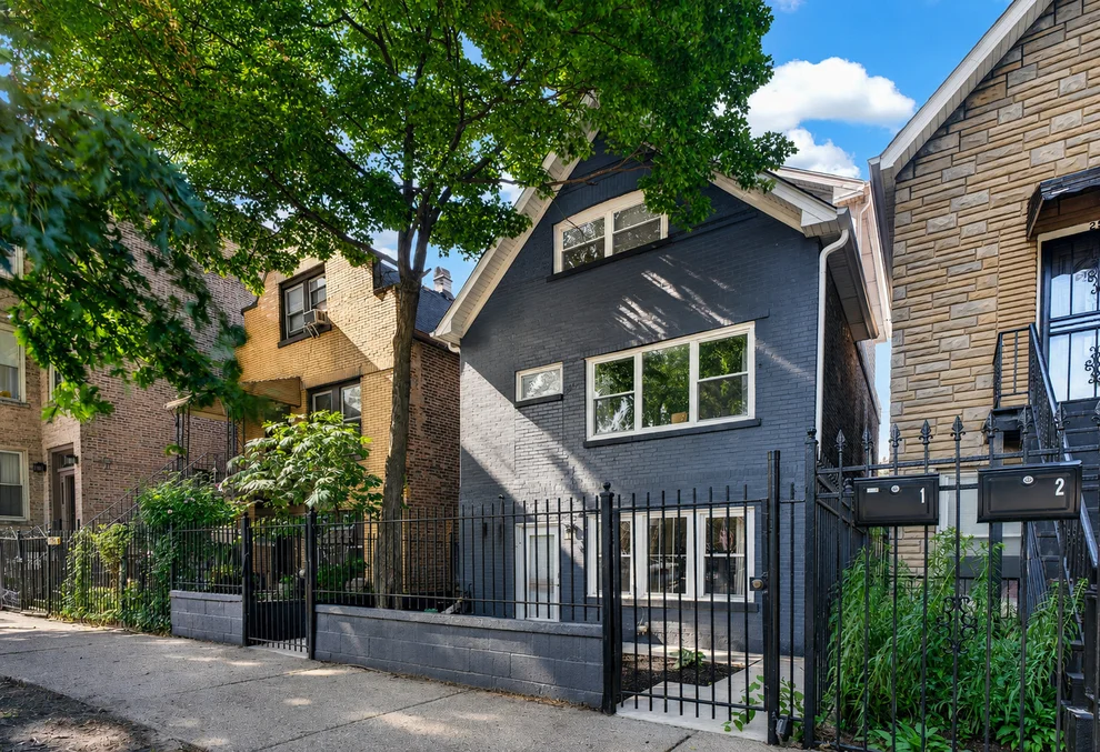 Unit for sale at 2534 W Haddon Avenue, Chicago, IL 60622