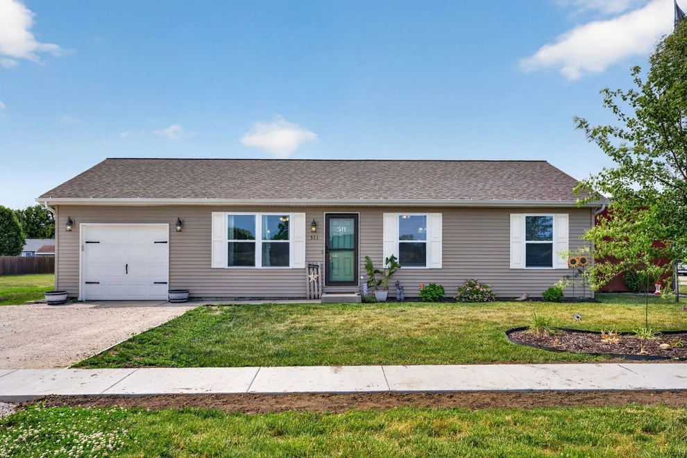 Unit for sale at 511 Sundown Trail, Braceville, IL 60407