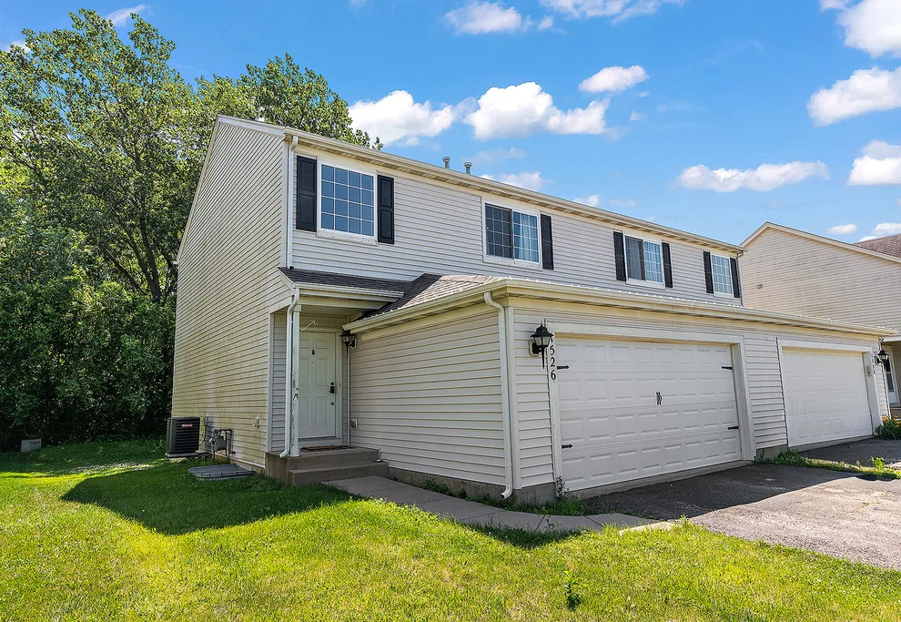 Unit for sale at 1526 Peachtree Lane, Lockport, IL 60441
