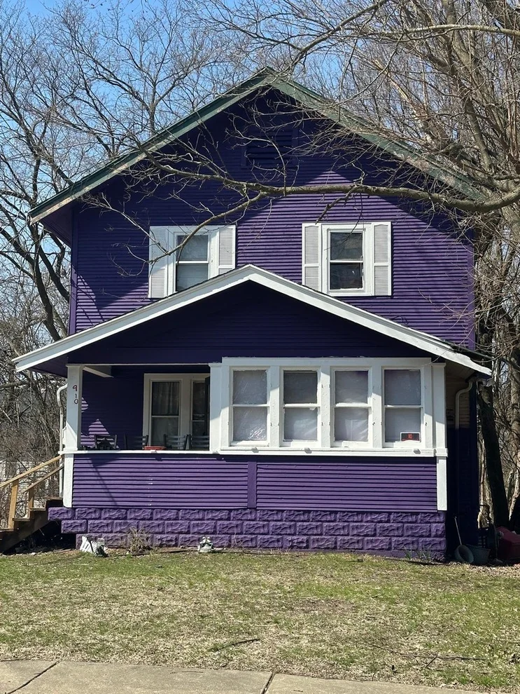 Unit for sale at 910 Furman Street, Rockford, IL 61101