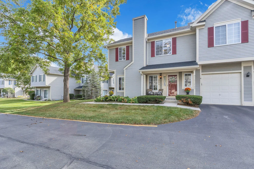 Unit for sale at 317 Windsor Court, South Elgin, IL 60177
