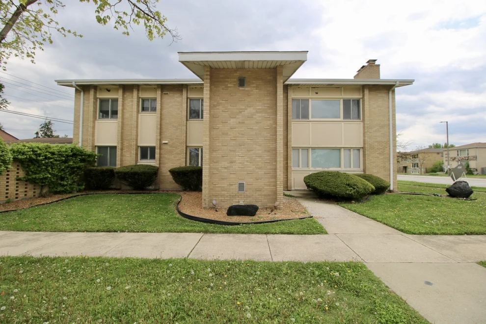 Unit for sale at 10357 Wight Street, Westchester, IL 60154