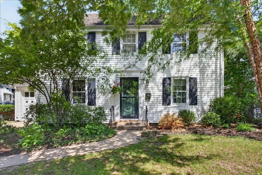 Unit for sale at 1615 Carney Avenue, Rockford, IL 61103