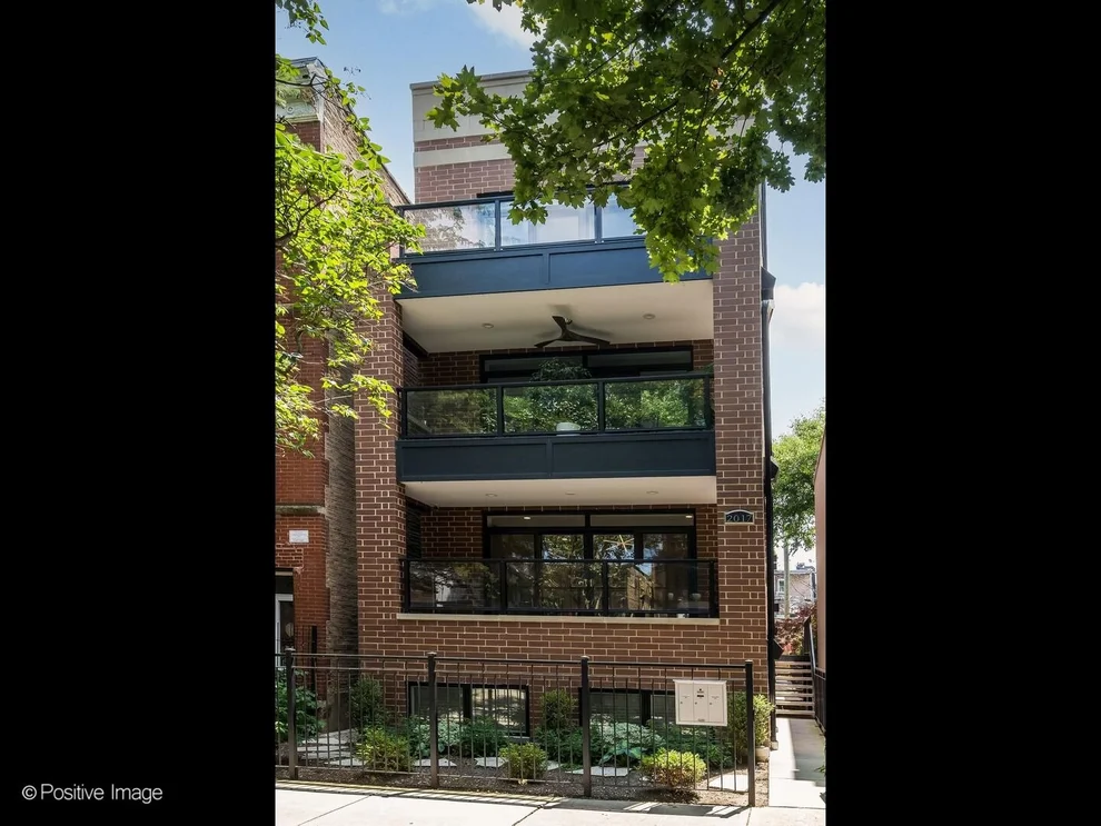 Unit for sale at 2017 W Crystal Street, Chicago, IL 60622
