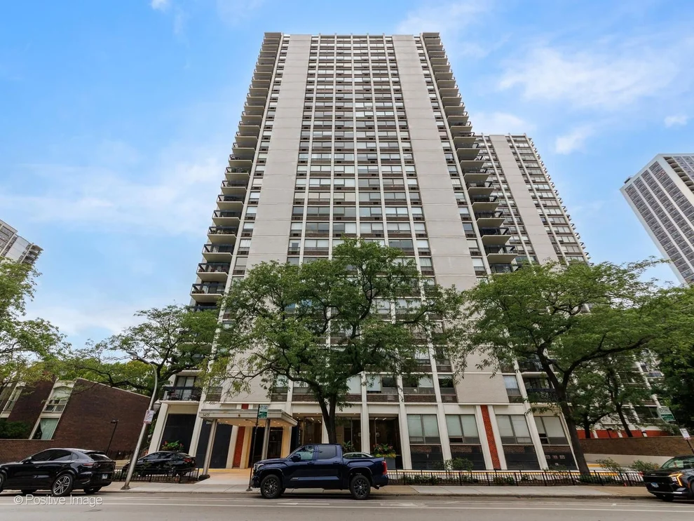 Unit for sale at 1455 N Sandburg Terrace, Chicago, IL 60610