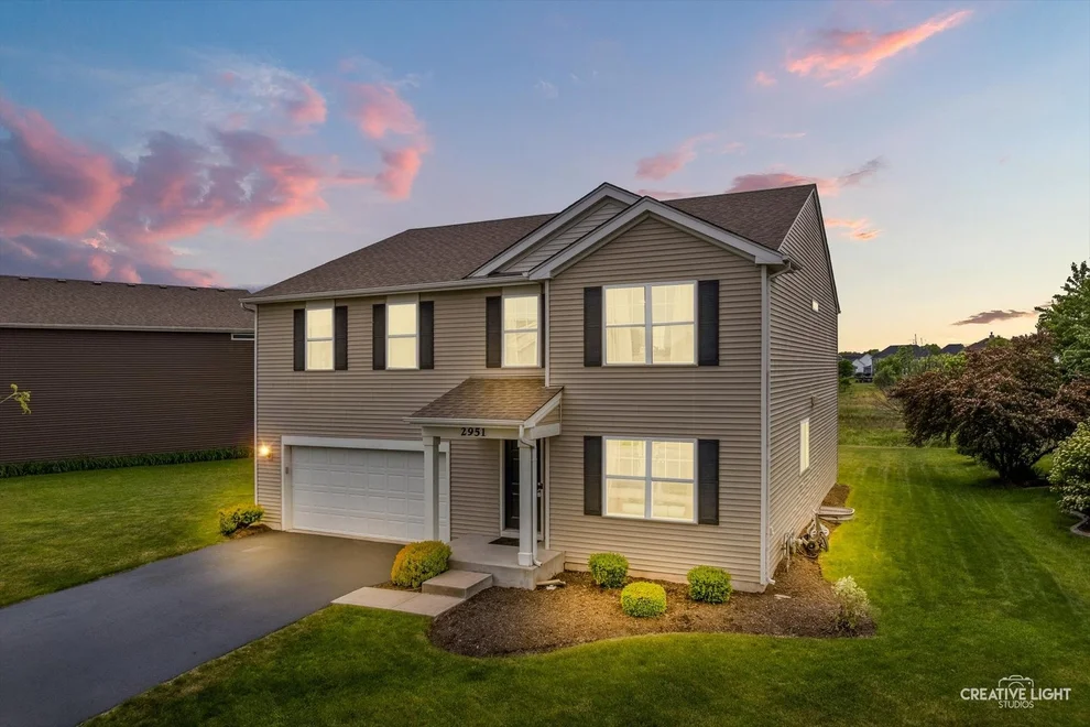 Unit for sale at 2951 Grande Trail, Yorkville, IL 60560