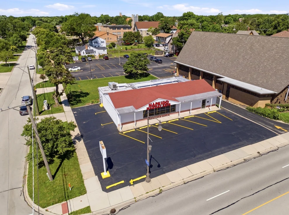 Unit for sale at 230 S Main Street, Lombard, IL 60148
