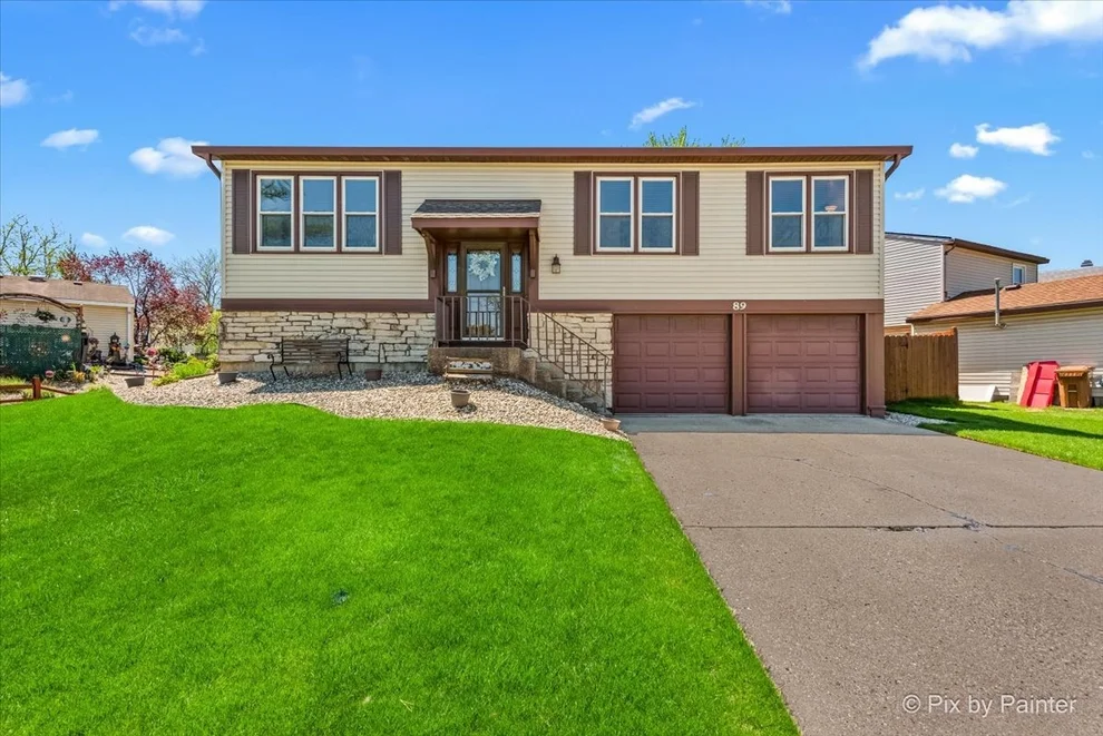 Unit for sale at 89 Green Meadows Drive, Glendale Heights, IL 60139