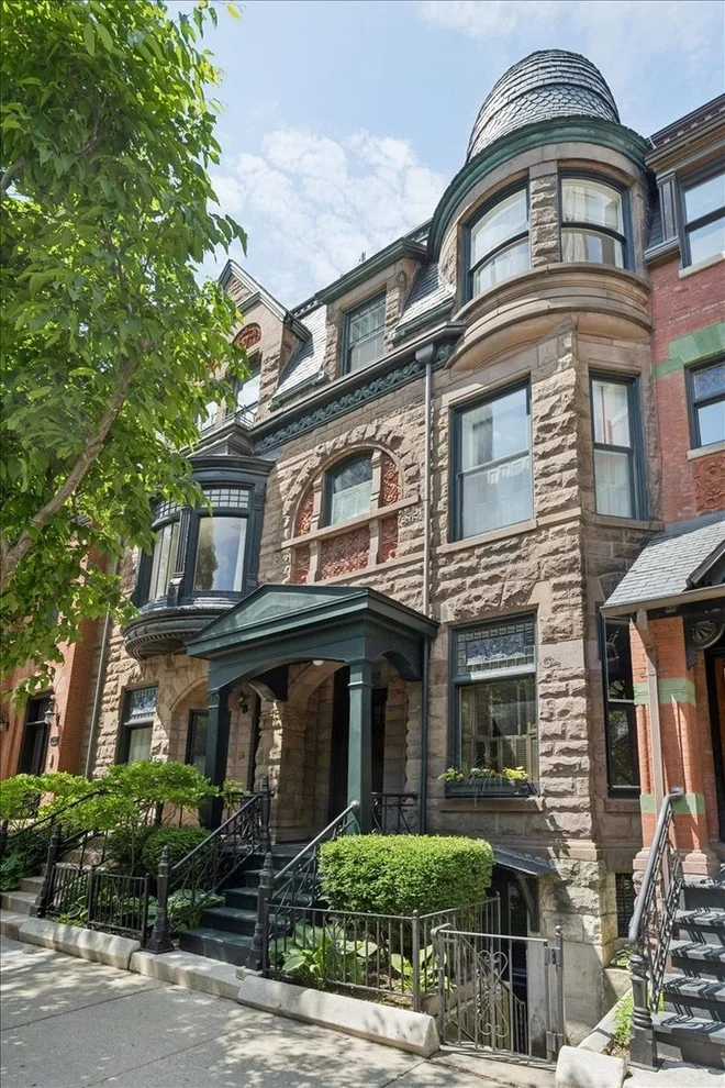 Unit for sale at 168 W Eugenie Street, Chicago, IL 60614