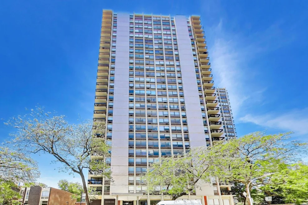 Unit for sale at 1355 N Sandburg Terrace, Chicago, IL 60610
