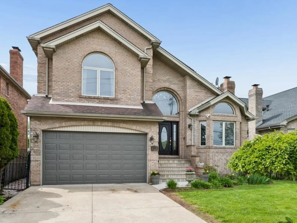Unit for sale at 8317 W Ballard Road, Niles, IL 60714