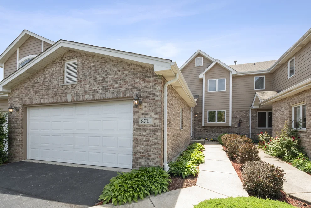 Unit for sale at 8703 Cashel Lane, Tinley Park, IL 60487