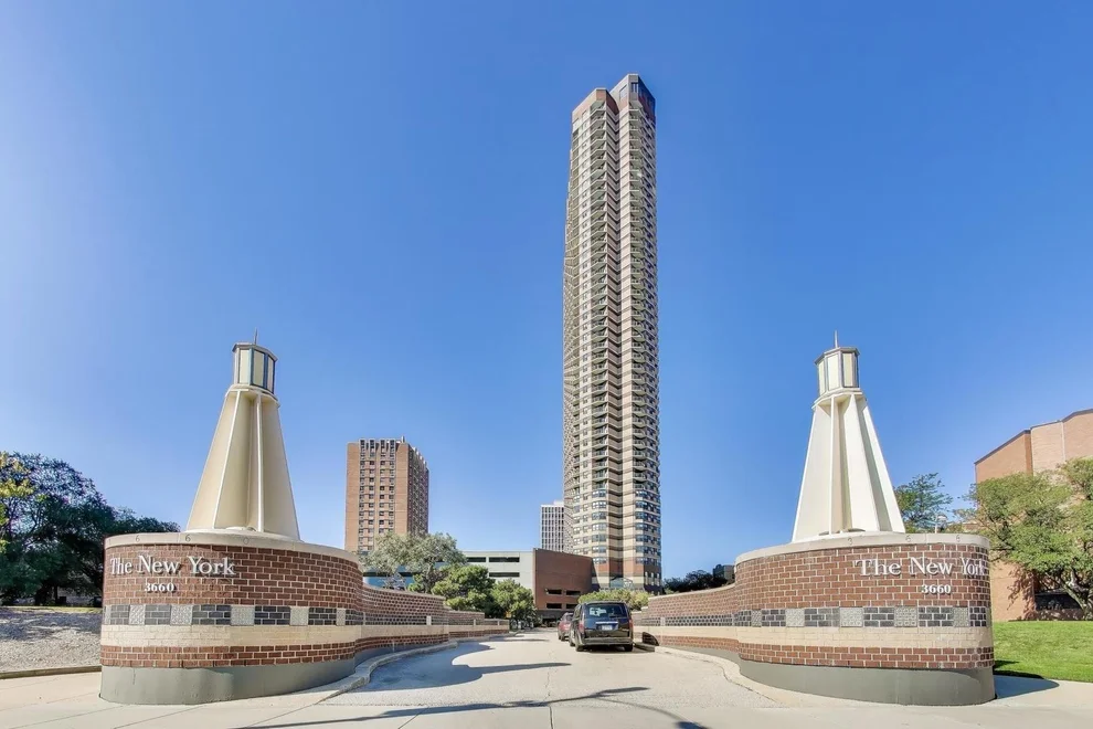 Unit for sale at 3660 N LAKE SHORE Drive, Chicago, IL 60613