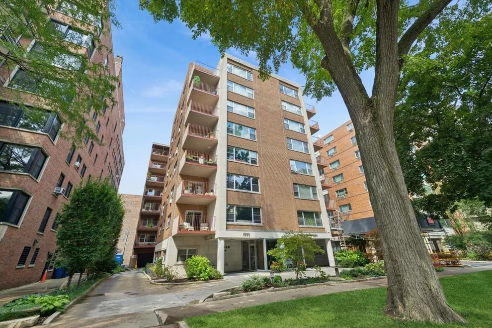 Unit for sale at 1508 Hinman Avenue, Evanston, IL 60201
