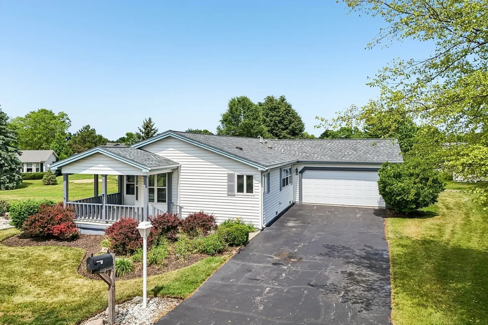 Unit for sale at 335 Belmont Court, Grayslake, IL 60030