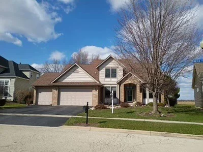 Unit for sale at 457 Davis Drive, Sycamore, IL 60178