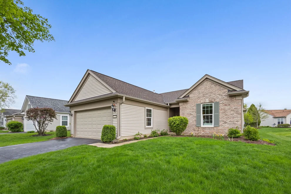 Unit for sale at 12351 Russet Lane, Huntley, IL 60142