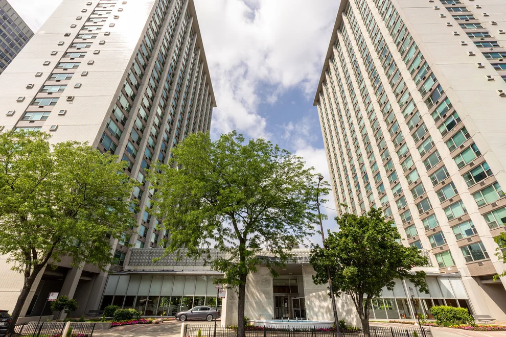 Unit for sale at 3600 N Lake Shore Drive, Chicago, IL 60613