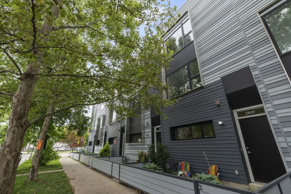 Unit for sale at 2809 W Shakespeare Avenue, Chicago, IL 60647