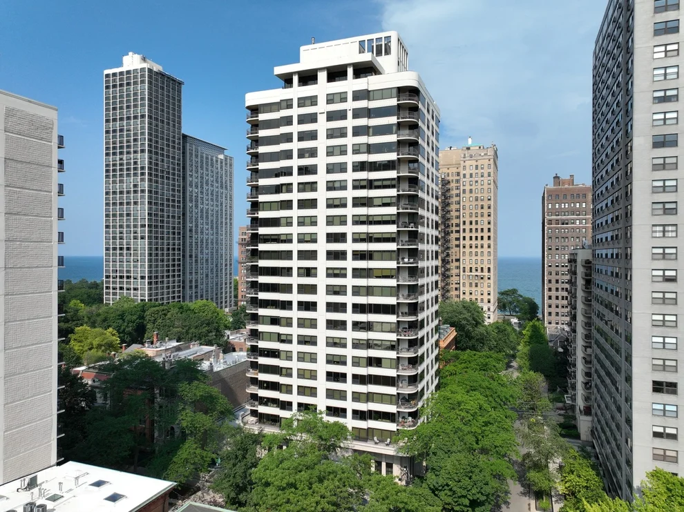 Unit for sale at 1501 N STATE Parkway, Chicago, IL 60610