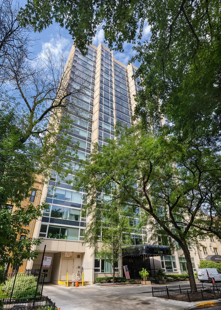 Unit for sale at 2728 N Hampden Court, Chicago, IL 60614