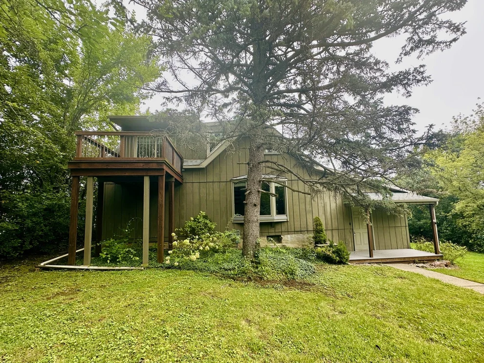 Unit for sale at 16W031 91ST Street, Burr Ridge, IL 60527