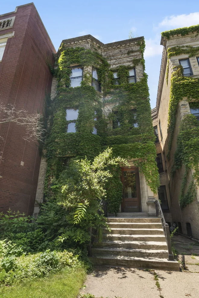 Unit for sale at 5744 S Kenwood Avenue, Chicago, IL 60637