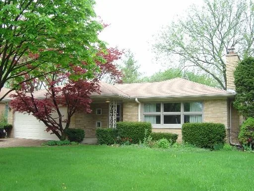 Unit for sale at 900 W Campbell Road, ARLINGTON HEIGHTS, IL 60005