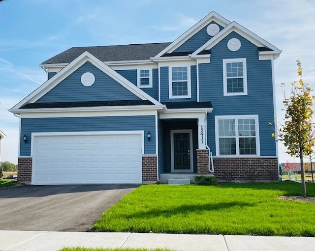 Unit for sale at 449 Freedlund Course, Batavia, IL 60510