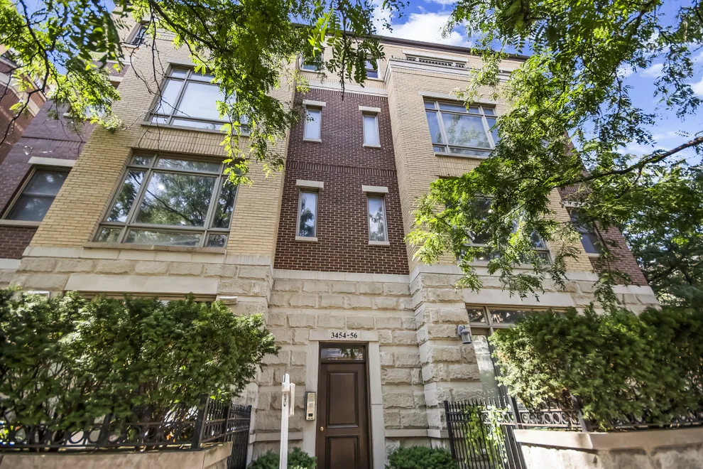 Unit for sale at 3456 N Ashland Avenue, Chicago, IL 60657