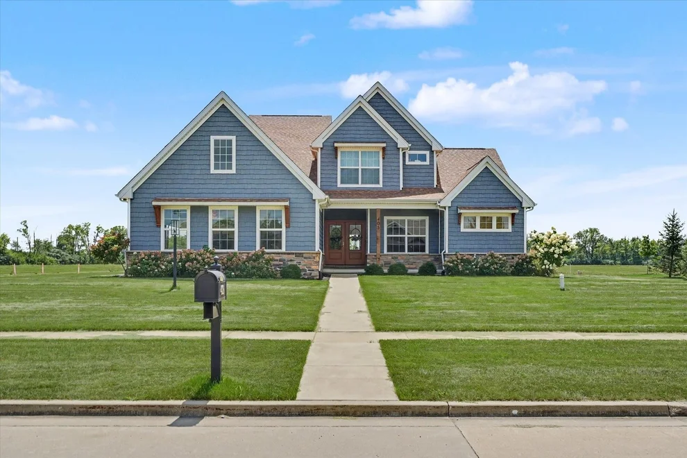 Unit for sale at 405 Constitution Boulevard, Monticello, IL 61856
