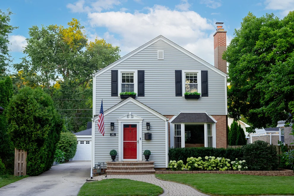 Unit for sale at 543 S Dunton Avenue, Arlington Heights, IL 60005