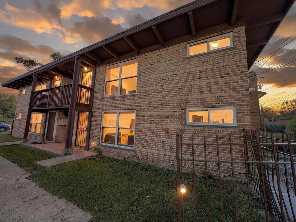 Unit for sale at 175 W 154TH Street, Harvey, IL 60426