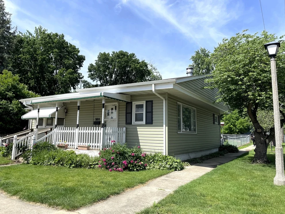 Unit for sale at 501 S Glover Avenue, Urbana, IL 61802