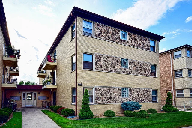 Unit for sale at 2408 N 76th Avenue, Elmwood Park, IL 60707