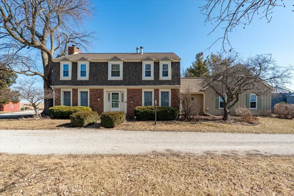 Unit for sale at 21389 N 2875 Road E, Lexington, IL 61753
