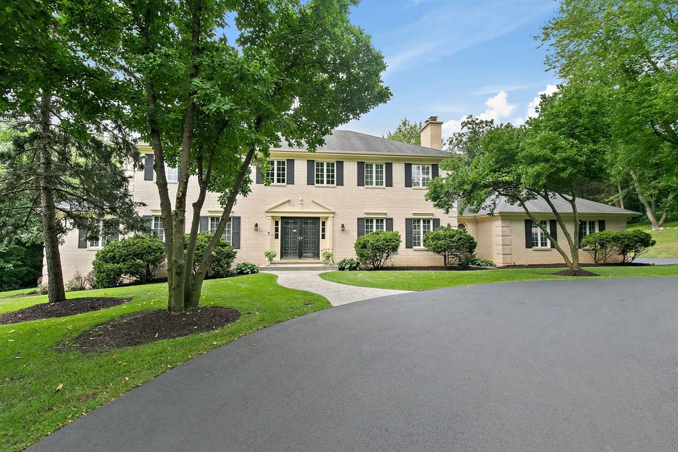 Unit for sale at 2701 Crystal Way, Crystal Lake, IL 60012