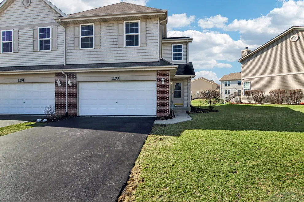 Unit for sale at 1103 Kingsley Drive, Romeoville, IL 60446