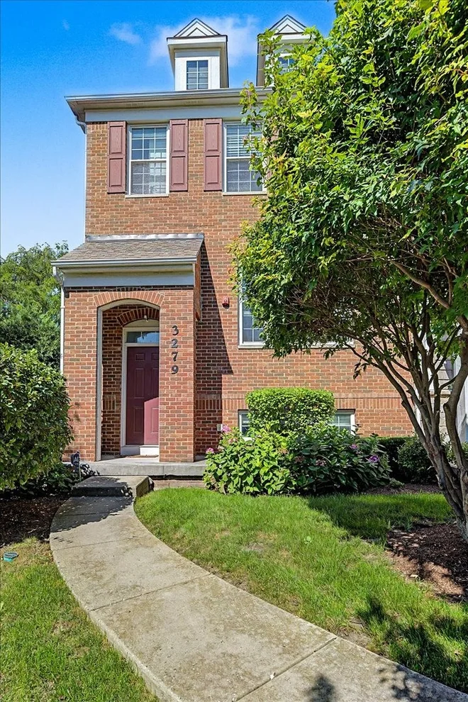 Unit for sale at 3279 Coral Lane, Glenview, IL 60026