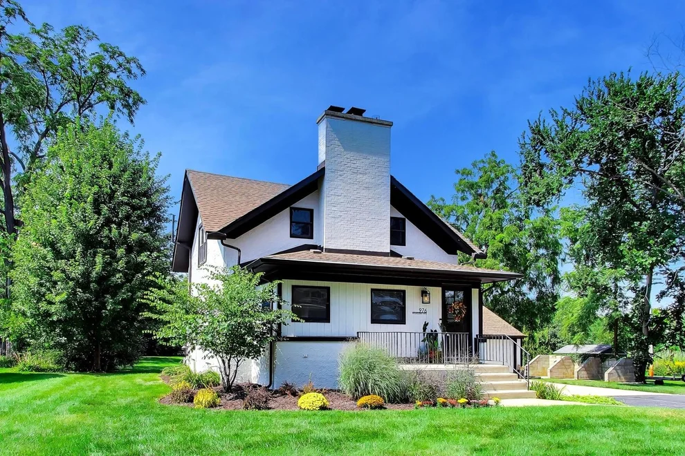 Unit for sale at 976 Highland Avenue, Glen Ellyn, IL 60137