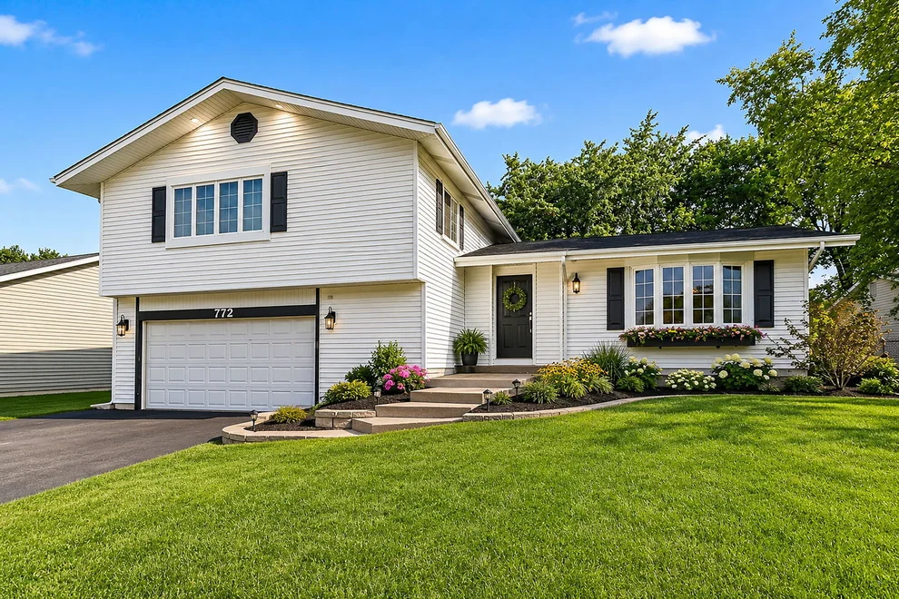 Unit for sale at 772 Balboa Terrace E, Bartlett, IL 60103