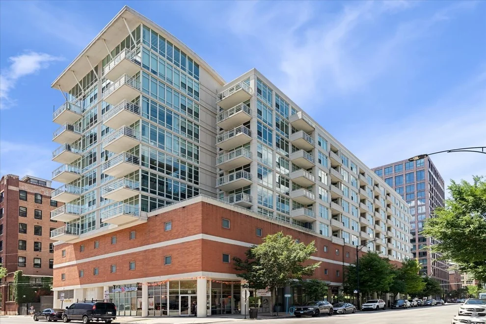 Unit for sale at 909 W WASHINGTON Boulevard, Chicago, IL 60607