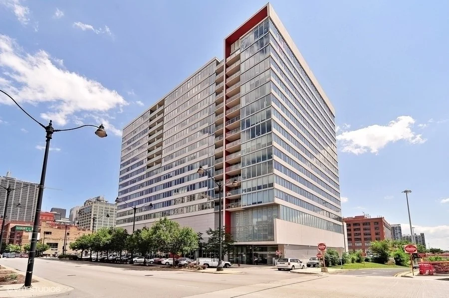 Unit for sale at 659 W Randolph Street, Chicago, IL 60661
