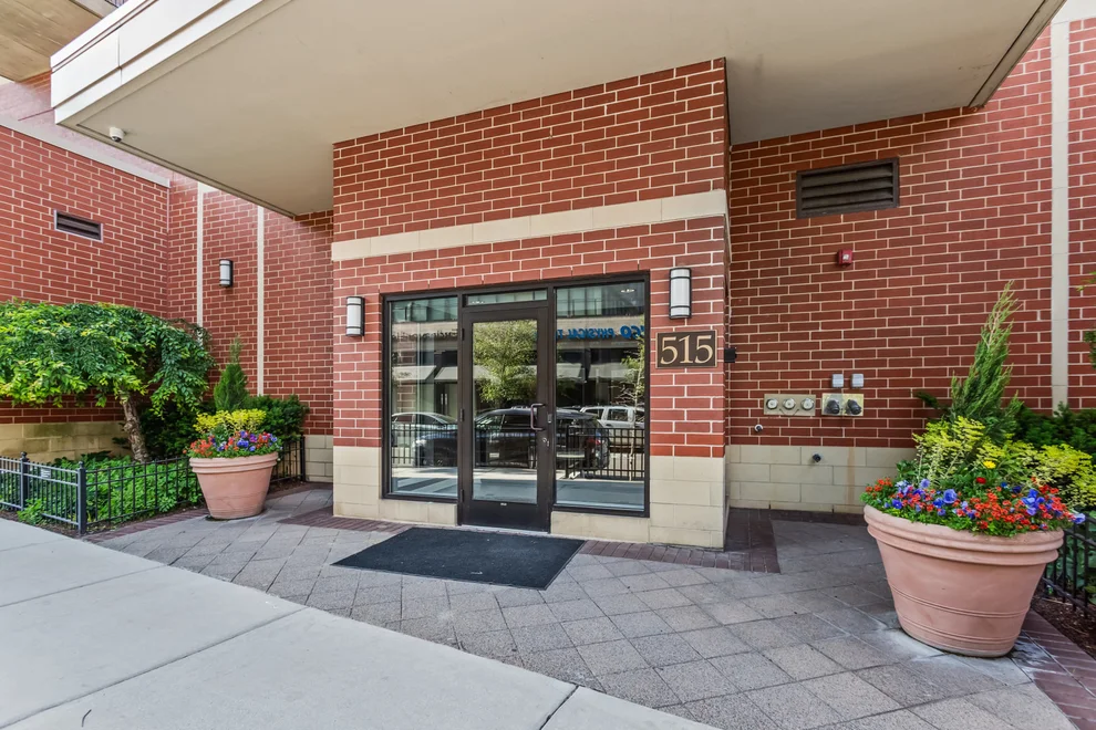 Unit for sale at 515 Main Street, Evanston, IL 60202